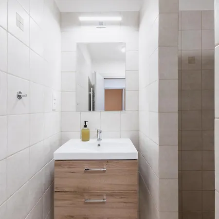 Romanticky Loft Parking U Hlavniho Nadrazi Lägenhet Olomouc