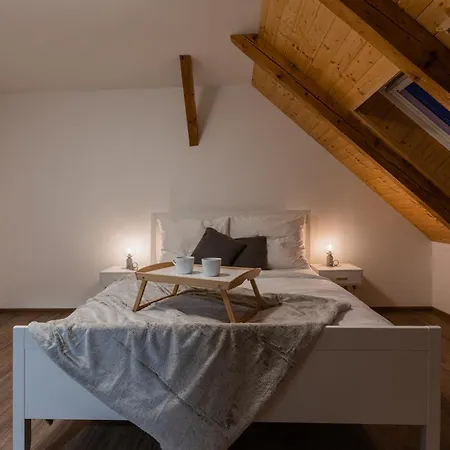 Romanticky Loft Parking U Hlavniho Nadrazi Lejlighed Olomouc