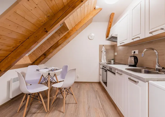 Romanticky Loft Parking U Hlavniho Nadrazi Appartement *