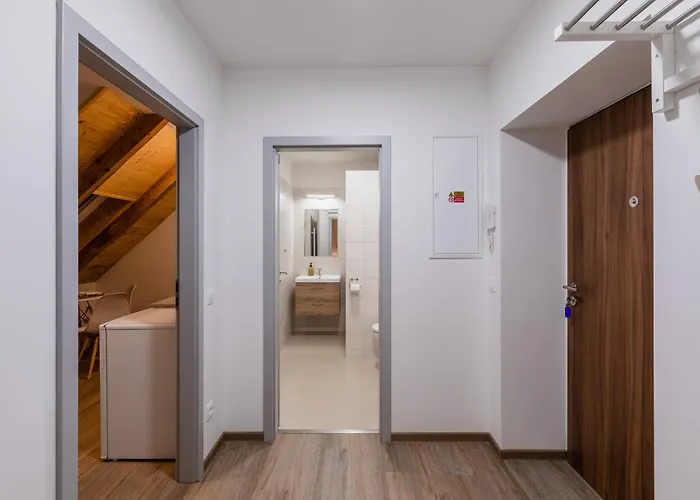 Appartement Romanticky Loft Parking U Hlavniho Nadrazi *